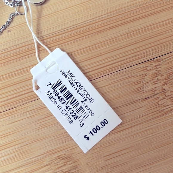 Brand New Michael Kors Heritage Hearts Silver Tone Steel 16” + 2” Necklace - Picture 3 of 9